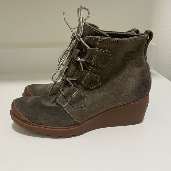 Sorel Toronto Wedge Suede Olive Green Booties Size 9‎ - Picture 1 of 8